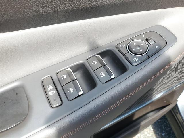Photo of 2020 Portofino Gray Hyundai SANTA FE