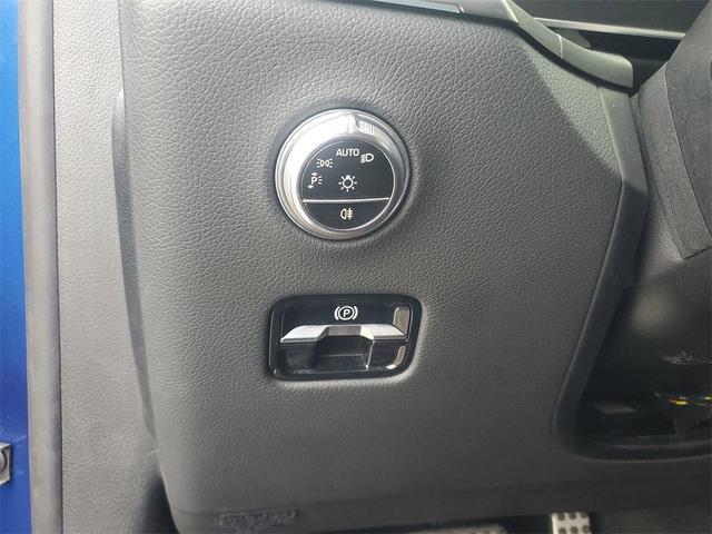 Photo of 2023 Starling Blue Metallic Mercedes-Benz GLC 300