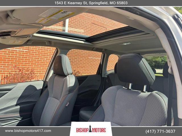 Photo of 2020 Crystal White Pearl Subaru Forester
