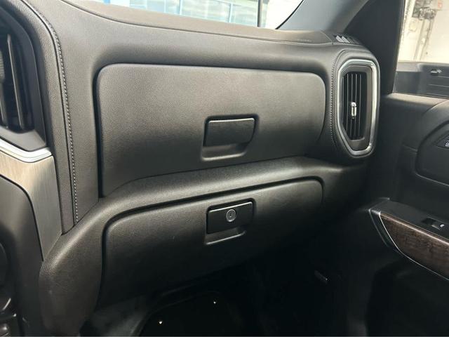 Photo of 2021 Ebony Twilight Metallic GMC Sierra 3500