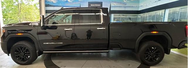 Photo of 2021 Ebony Twilight Metallic GMC Sierra 3500