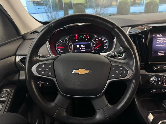 Photo of 2020 Graphite Metallic Chevrolet Traverse