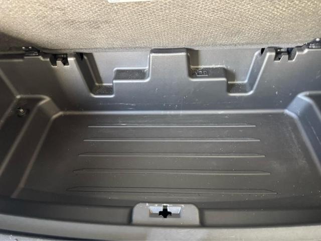 Photo of 2020 Graphite Metallic Chevrolet Traverse