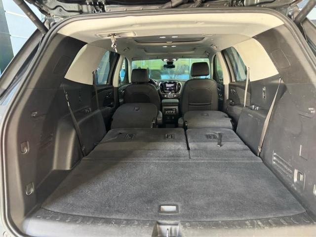 Photo of 2020 Graphite Metallic Chevrolet Traverse