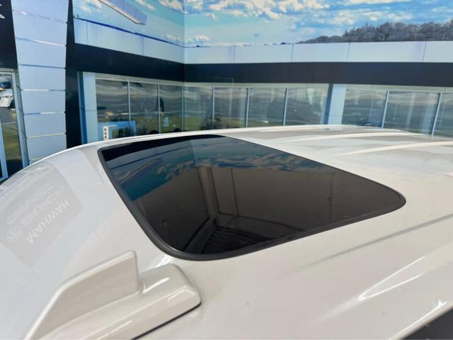 Photo of 2022 White Frost Tri-Coat GMC Sierra 1500