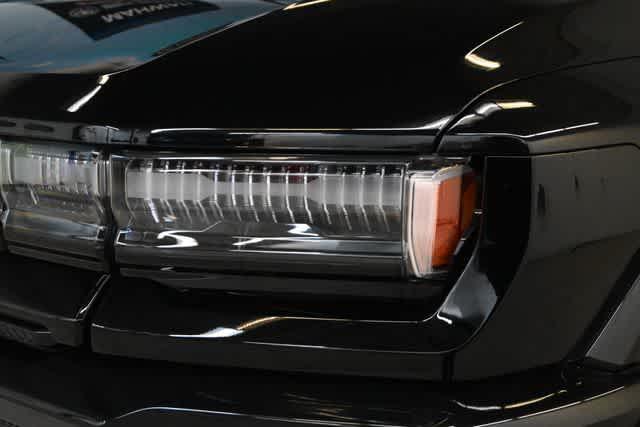 Photo of 2024 Black GMC HUMMER EV SUV