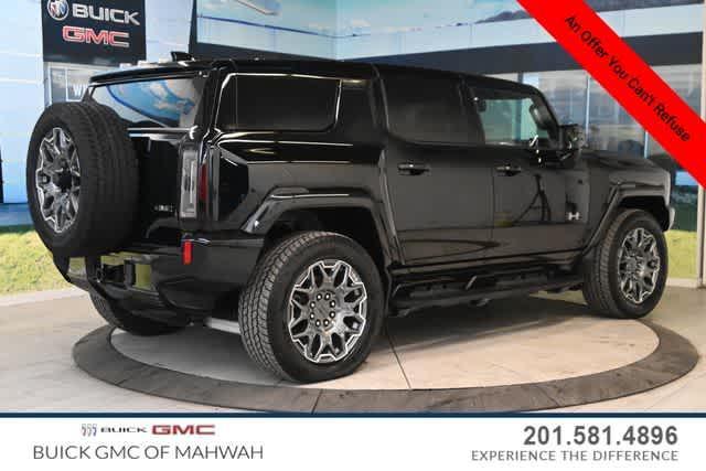 Photo of 2024 Black GMC HUMMER EV SUV