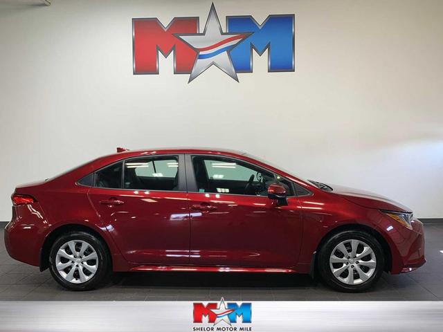 Photo of 2023 Ruby Flare Pearl Toyota Corolla