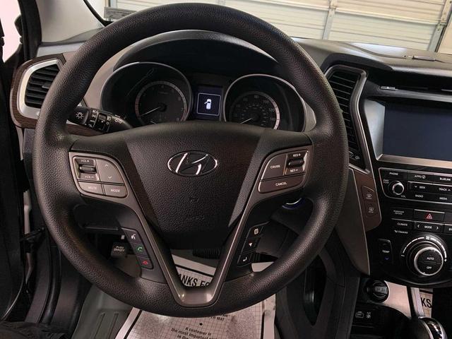 Photo of 2018 Mineral Gray Hyundai Santa Fe Sport
