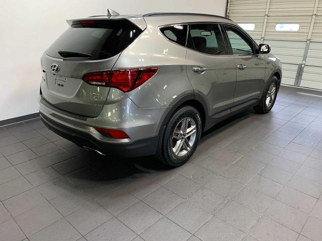 Photo of 2018 Mineral Gray Hyundai Santa Fe Sport