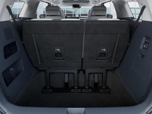 Photo of 2026 SILVER Kia Carnival Hybrid
