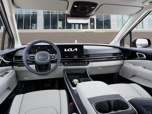 Photo of 2026 SILVER Kia Carnival Hybrid