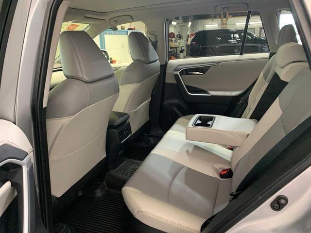 Photo of 2025 Silver Sky Metallic Toyota RAV4 Hybrid