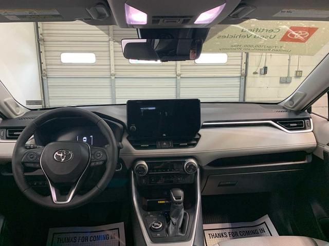 Photo of 2025 Silver Sky Metallic Toyota RAV4 Hybrid