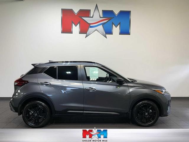 Photo of 2021 Gun Metallic Nissan Kicks
