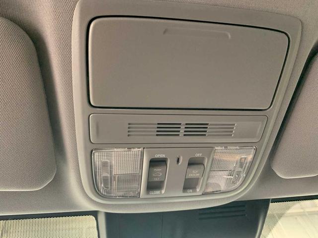 Photo of 2022 Platinum White Pearl Honda CR-V