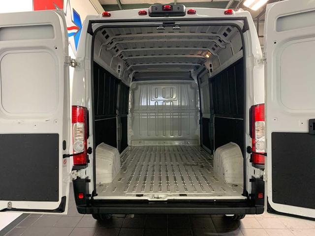 Photo of 2023 Bright White Clearcoat RAM ProMaster 2500