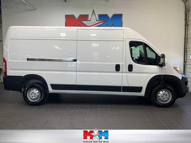Photo of 2023 Bright White Clearcoat RAM ProMaster 2500