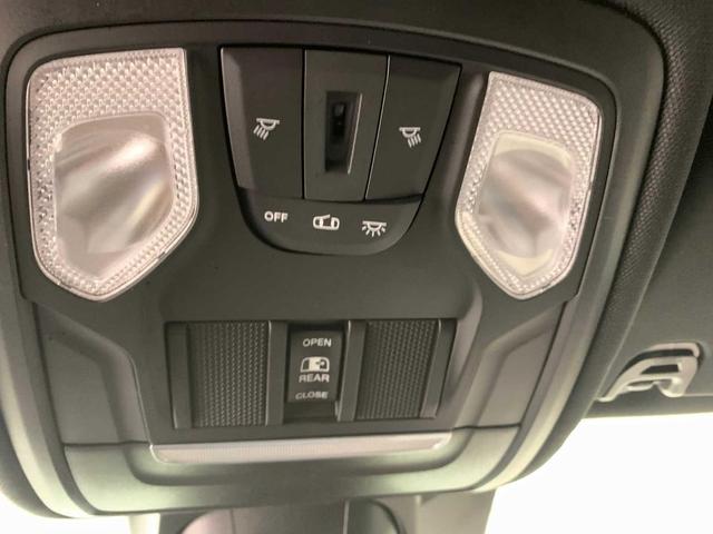 Photo of 2021 Bright White Clearcoat RAM 1500