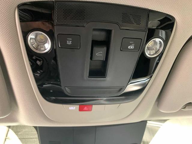 Photo of 2025 Aurora Black Pearl Kia Sorento Hybrid