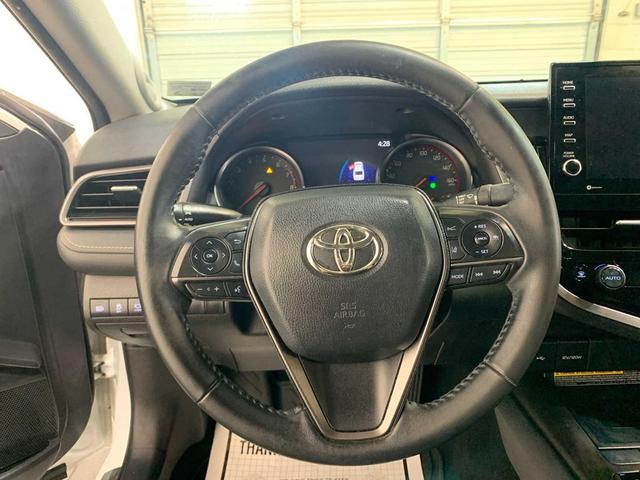 Photo of 2021 Wind Chill Pearl Toyota Camry