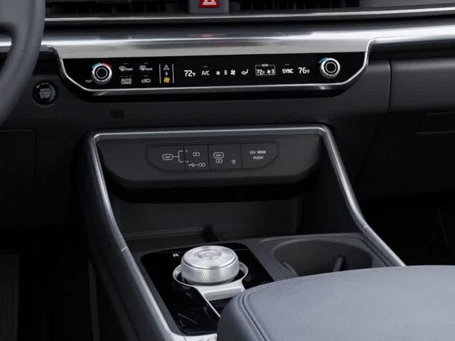 Photo of 2026 Panthera Metal Kia Carnival Hybrid