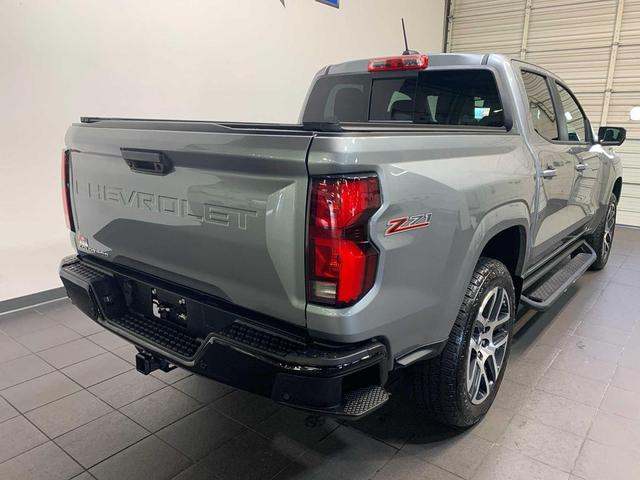 Photo of 2024 Sterling Gray Metallic Chevrolet Colorado