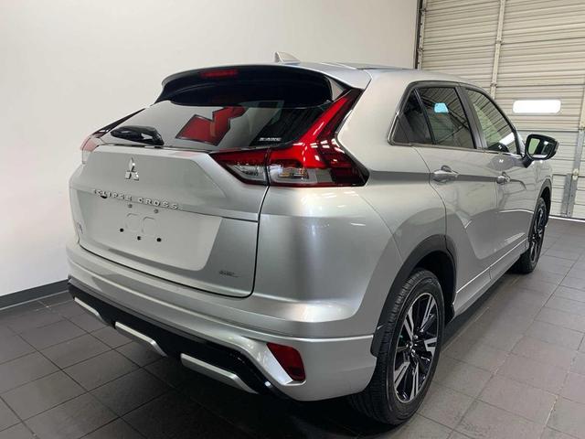 Photo of 2024 Alloy Silver Metallic Mitsubishi Eclipse Cross