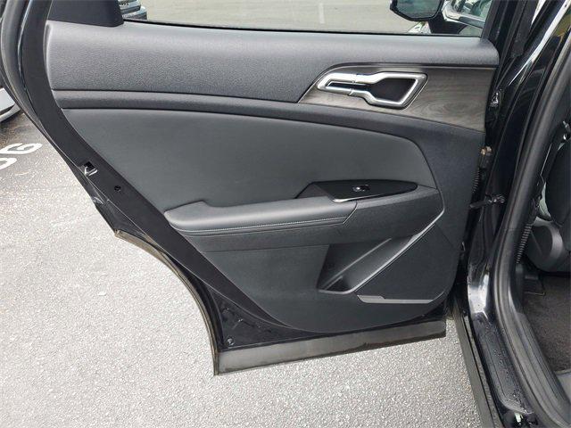 Photo of 2023 Ebony Black Kia Sportage