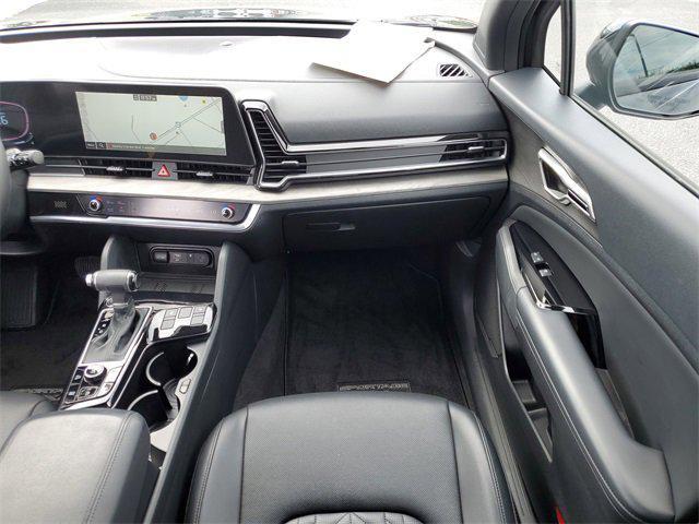 Photo of 2023 Ebony Black Kia Sportage
