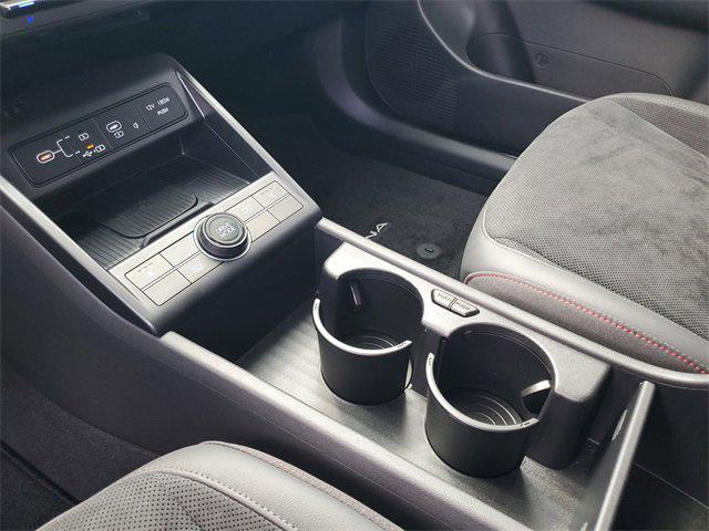 Photo of 2025 White Hyundai KONA
