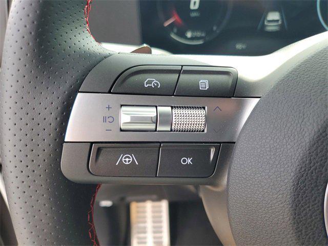 Photo of 2025 White Hyundai KONA