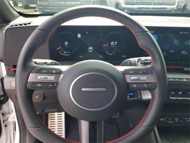 Photo of 2025 White Hyundai KONA