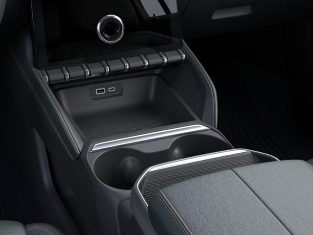 Photo of 2026 Summit White GMC Terrain