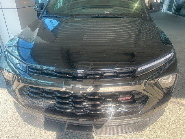 Photo of 2025 Mosaic Black Metallic Chevrolet Trailblazer