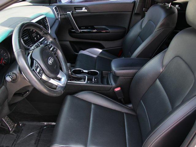 Photo of 2020 Sparkling Silver Kia Sportage