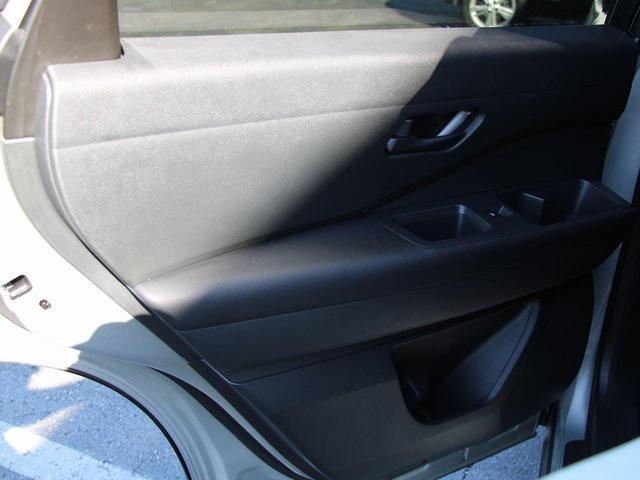 Photo of 2025 Brilliant Silver Metallic Nissan Pathfinder