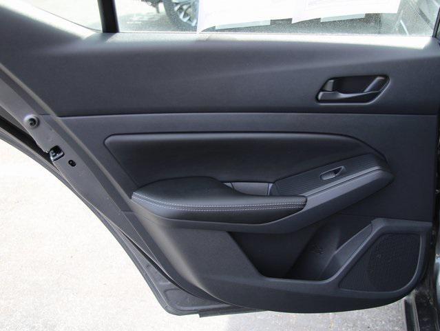Photo of 2024 Gun Metallic Nissan Altima