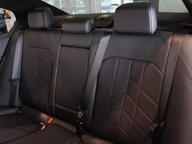 Photo of 2024 Alpine White BMW i5