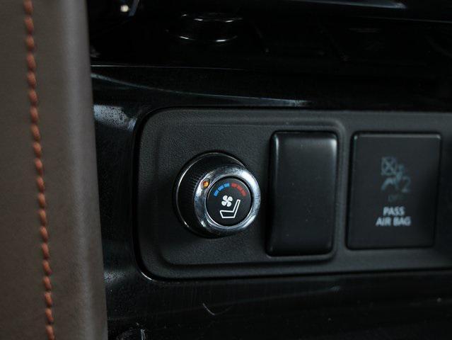 Photo of 2020 Super Black Nissan Armada