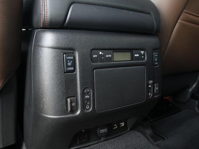 Photo of 2020 Super Black Nissan Armada