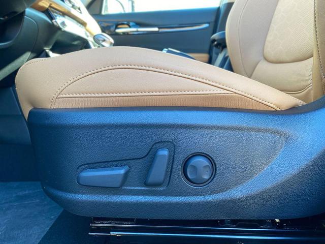 Photo of 2025 Fusion Black Kia Seltos