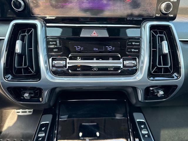 Photo of 2023 Wolf Gray Kia Sorento