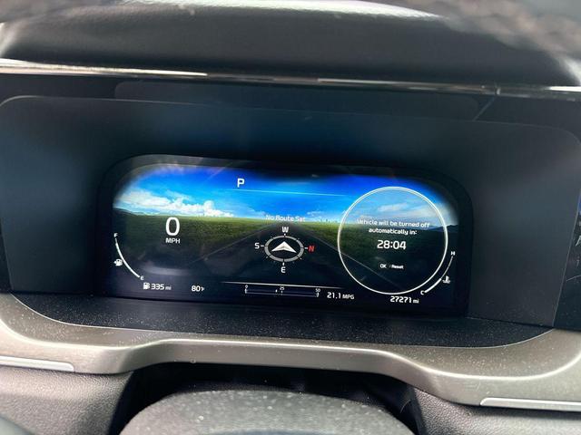 Photo of 2023 Wolf Gray Kia Sorento