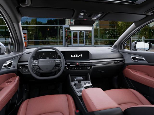 Photo of 2026 Glacial White Pearl Kia Sportage