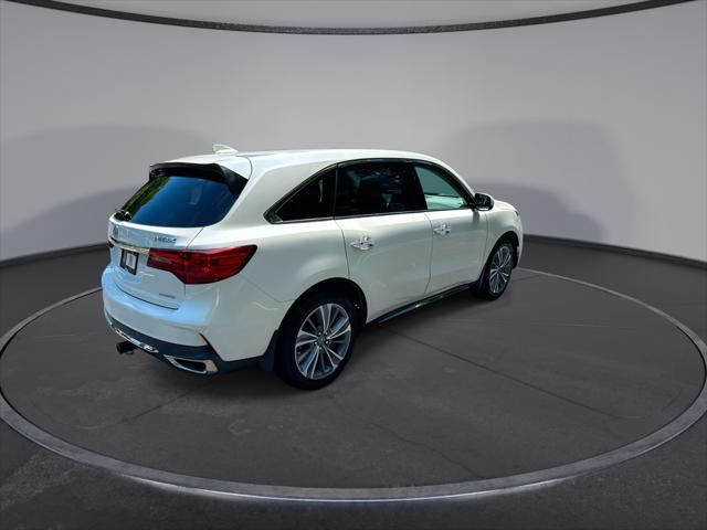 Photo of 2018 White Diamond Pearl Acura MDX