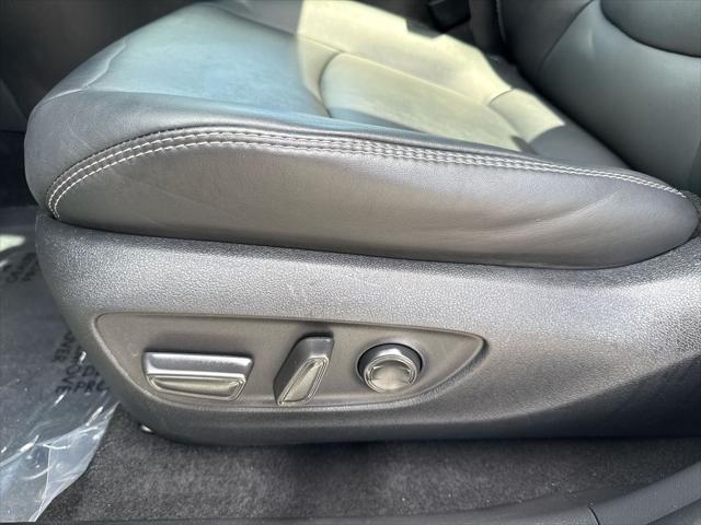 Photo of 2023 Gray Toyota RAV4