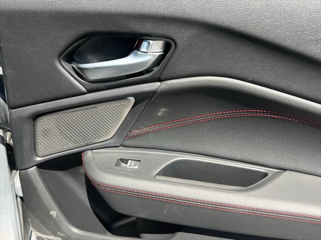 Photo of 2025 Urban Gray Pearl Acura TLX