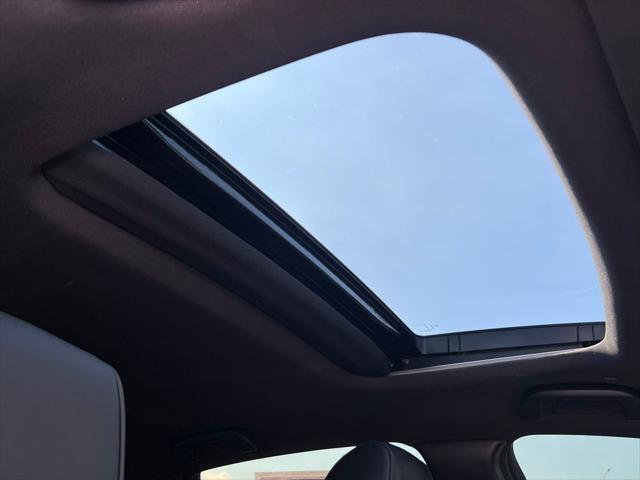 Photo of 2025 Urban Gray Pearl Acura TLX