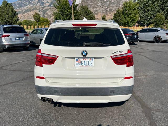 Photo of 2011 Alpine White BMW X3